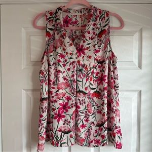 Violet + Claire Pink and White Floral, Flowy Sleeveless Tank